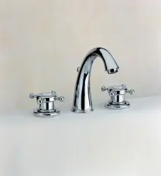Huber Victorian 3-huls Termostatisk Håndvaskarmatur i rustfrit stål VTT710102A