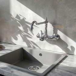 Nostalgisk køkkenarmatur Hermitage R vægarmatur Krom 10.9021