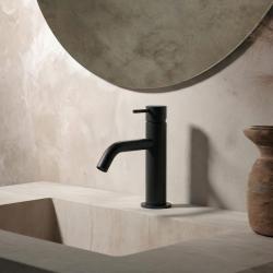 Waterevolution Flow håndvaskarmatur mat sort T110PR