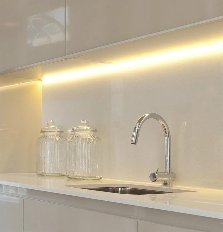 Waterevolution Flow køkkenarmatur krom med udtrækkelig tud T15501