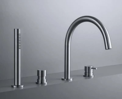 Waterevolution Flow 4-huls Badekran til Karbadmontering fuldstændig rustfrit stål T138IE