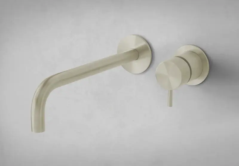 Waterevolution Flow indbygget håndvaskarmatur PVD hvidguld med udløb 15 cm T116BWGE-15