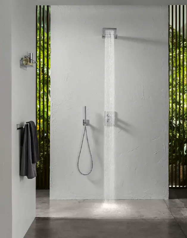 SB 316 Firkantet håndbrusersæt med slange og ophængskrog i rustfrit stål