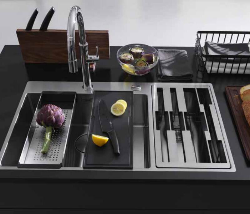 Franke Box Center BWX220-54-27 rustfrit stål vask til højre med skærebræt, knivsæt og trådkurv 86x51cm 127.0587.644