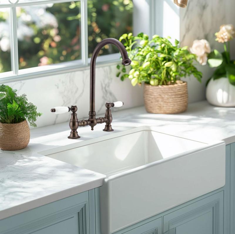 PB Nostalgisk Brokøkkenhane mørk bronze rund tud med hvide håndtag 1208954665