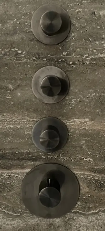 SB 316 ÆSTETIK Runde Indbygningstermostat med 3 udgange/ 3x stopventil PVD gun metal børstet 1208954967