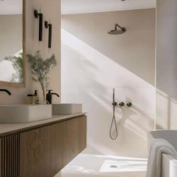 Waterevolution Flow indbygget brusesæt med termostat regnbruser og håndbruser i gunmetal