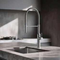 Quadri Stamford høj køkkenarmatur med fleksibel tud i rustfrit stål 1208956080