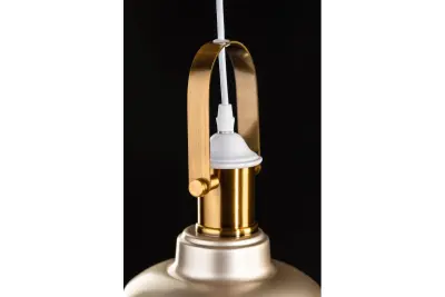 Decor Zenit metal kuppelformet beige hængelampe med metallisk finish 4871