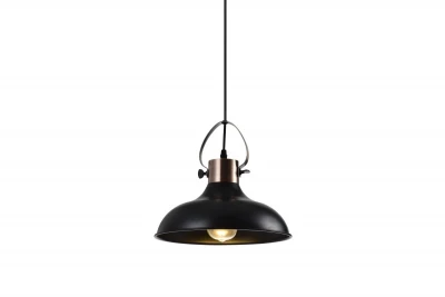 Decor Mees sort metal pendellampe med skærmbeslag i form af en petroleums lampe 2363