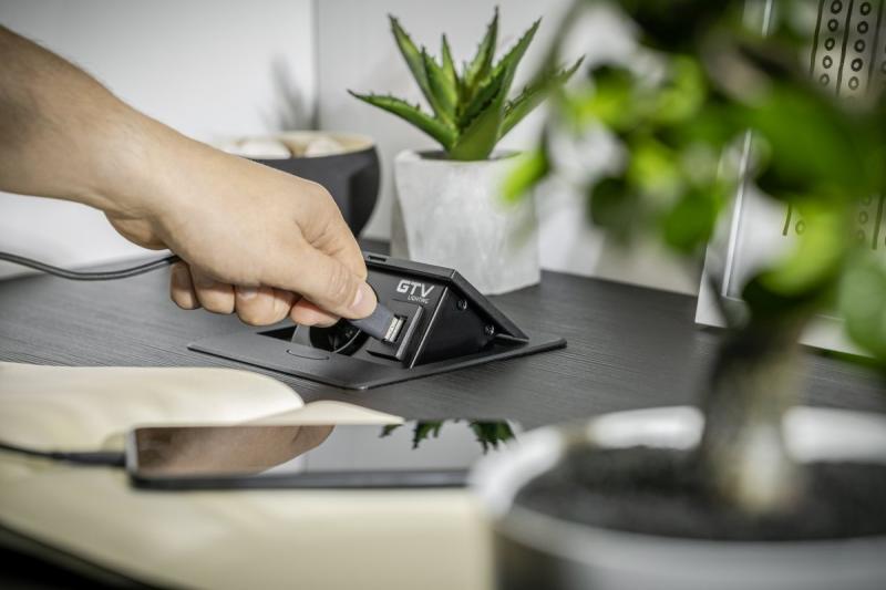 AVARO træk-ud strømstik 1208958669