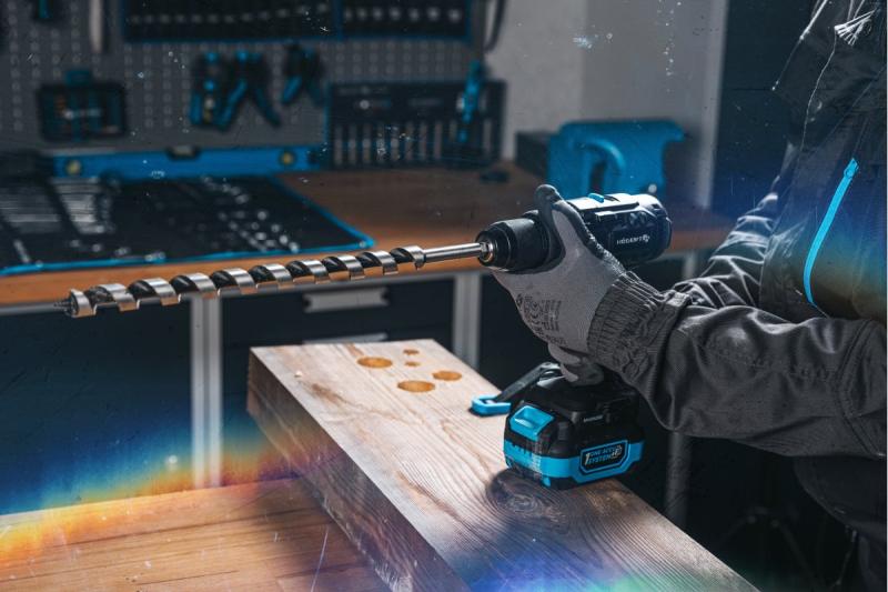 Högert Borstløs akku slagboremaskine 18V til mursten, sten, træ, metal og plast.