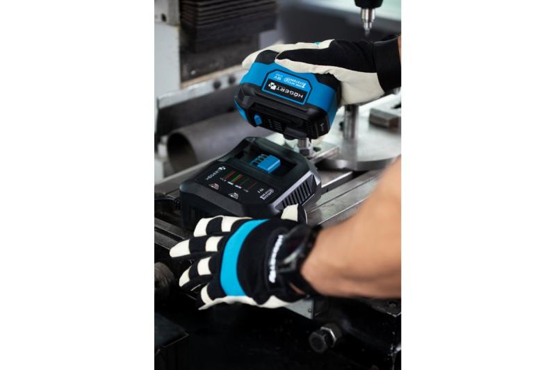 HÖGERT hurtiglader til batteri 6A 18V