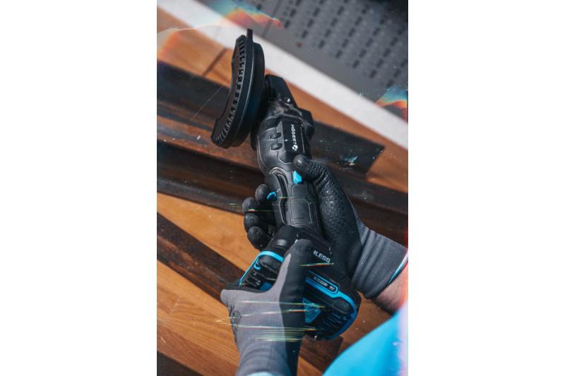 HÖGERT Ledningsfri vinkelsliber med paddle-kontakt, 125MM, 18V - Sæt (batteri, oplader, tilbehør)