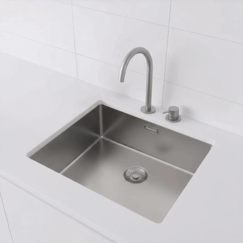 Pure.Sink Exclusivo RVS vask 50x40 cm 10mm radius underbygning, planbygning og overbygning PEX5040-02
