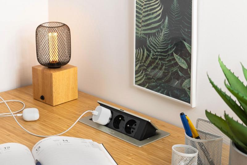 SOFT udtrækkelig stikkontakt, strømkabel 1,5 m