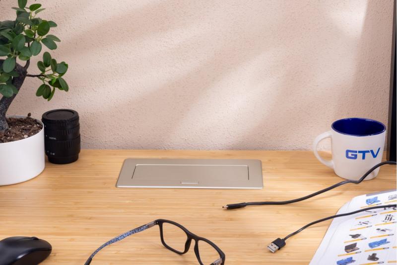 Møbelstik MULTISOFT, 2xSCHUKO, USB A+C, RJ45, kabel 1,5 m, aluminium