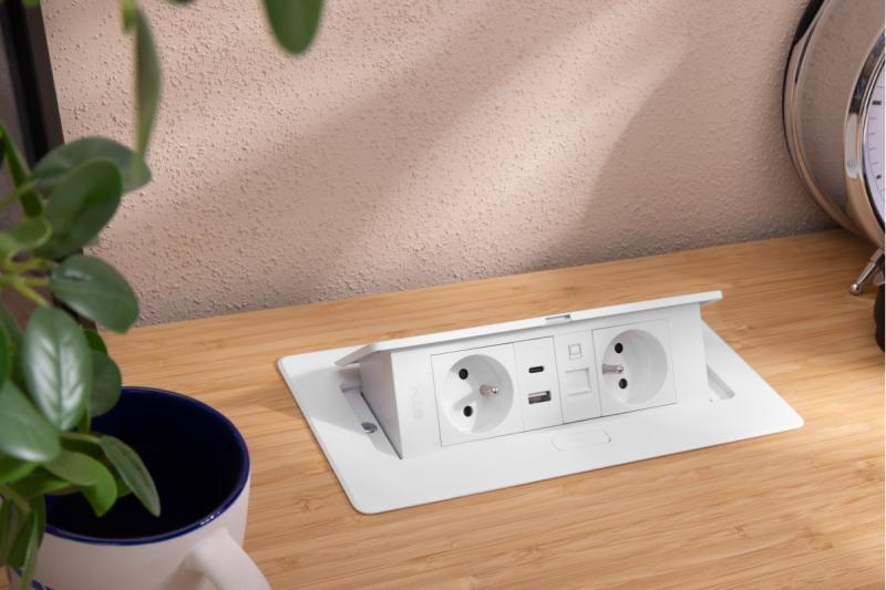 MULTISOFT Møbelstik 2x Stik med Jord, USB A+C, RJ45, Strømkabel med Stik, Hvid
