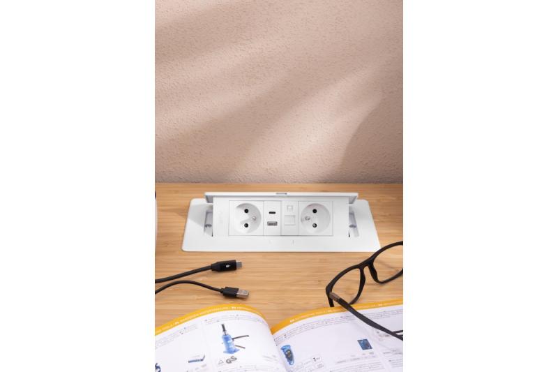 MULTISOFT Møbelstik 2x Stik med Jord, USB A+C, RJ45, Strømkabel med Stik, Hvid