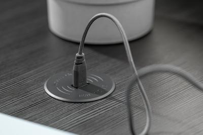Trådløs opladningsenhed med hurtig opladning, indbygget, sort