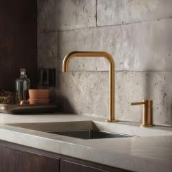 Pure.Sink Luxion 2-huls guld køkkenarmatur med U-udløb PLX2HU-60