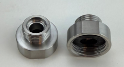 Pure.Sink Overgangsnippel i rustfrit stål fra 3/8 udvendig diameter (han) til 1/2 indvendig diameter (hun) Sæt med 2 stk. PS3812-00