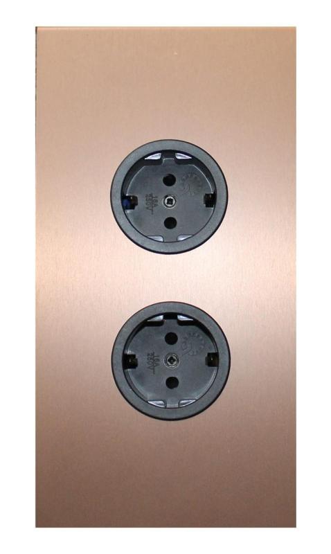 Indux Corner Еnergiezuil med 2 stikkontakter Randaarde Kobber 1208972279