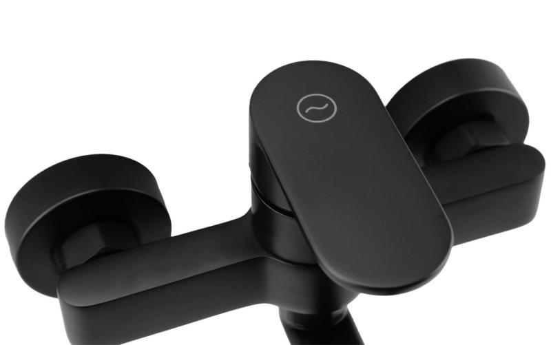 Aquanello Casa Enkelt håndtag køkkenvægarmatur sort med udløb 15 cm BL-1415-CS