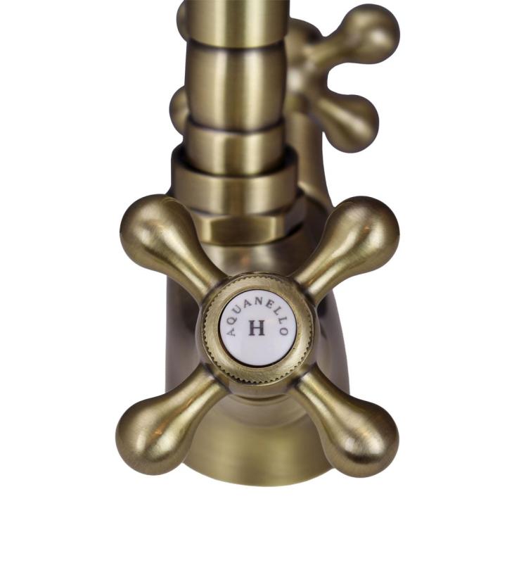 Aquanello Heritage Ascot Klassisk køkken Nostalgisk køkkenarmatur i bronze med vinklet udløb BN-4002-HA