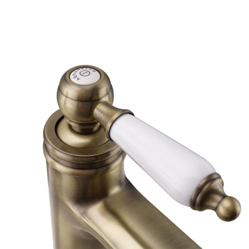 Aquanello Heritage Manor Klassisk nostalgisk håndvaskarmatur i bronze BN-1001-HM