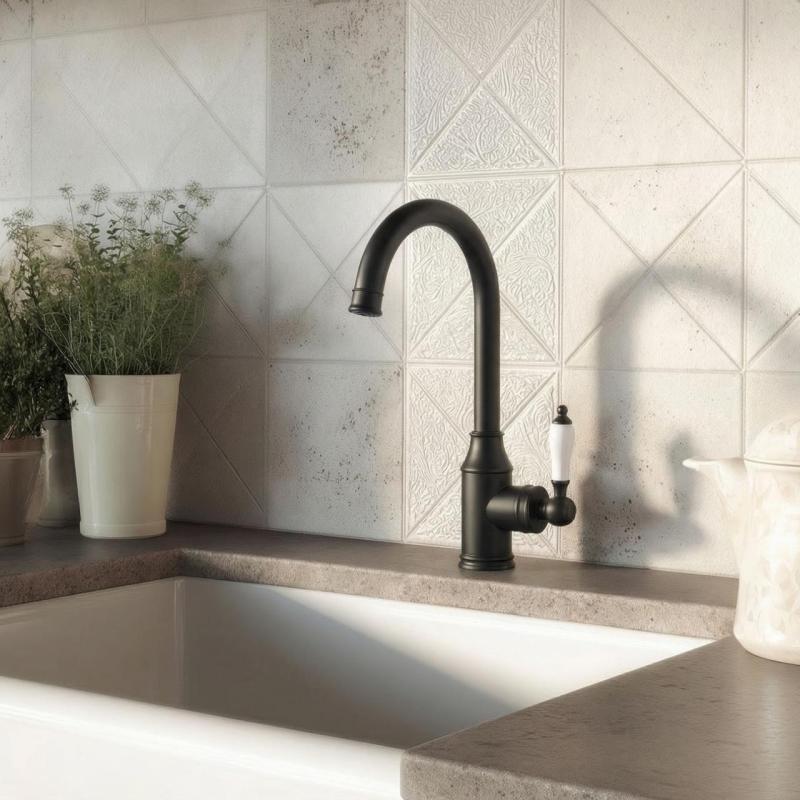 Aquanello Heritage Manor Klassisk køkkenarmatur i nostalgisk stil, sort BL-9001-HM